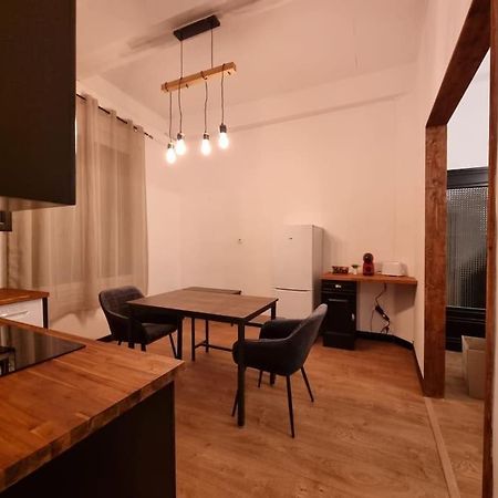 Chez Sam Appartement Saint-Laurent-de-la-Salanque Buitenkant foto